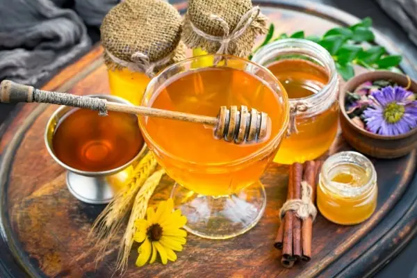 Navel Honey